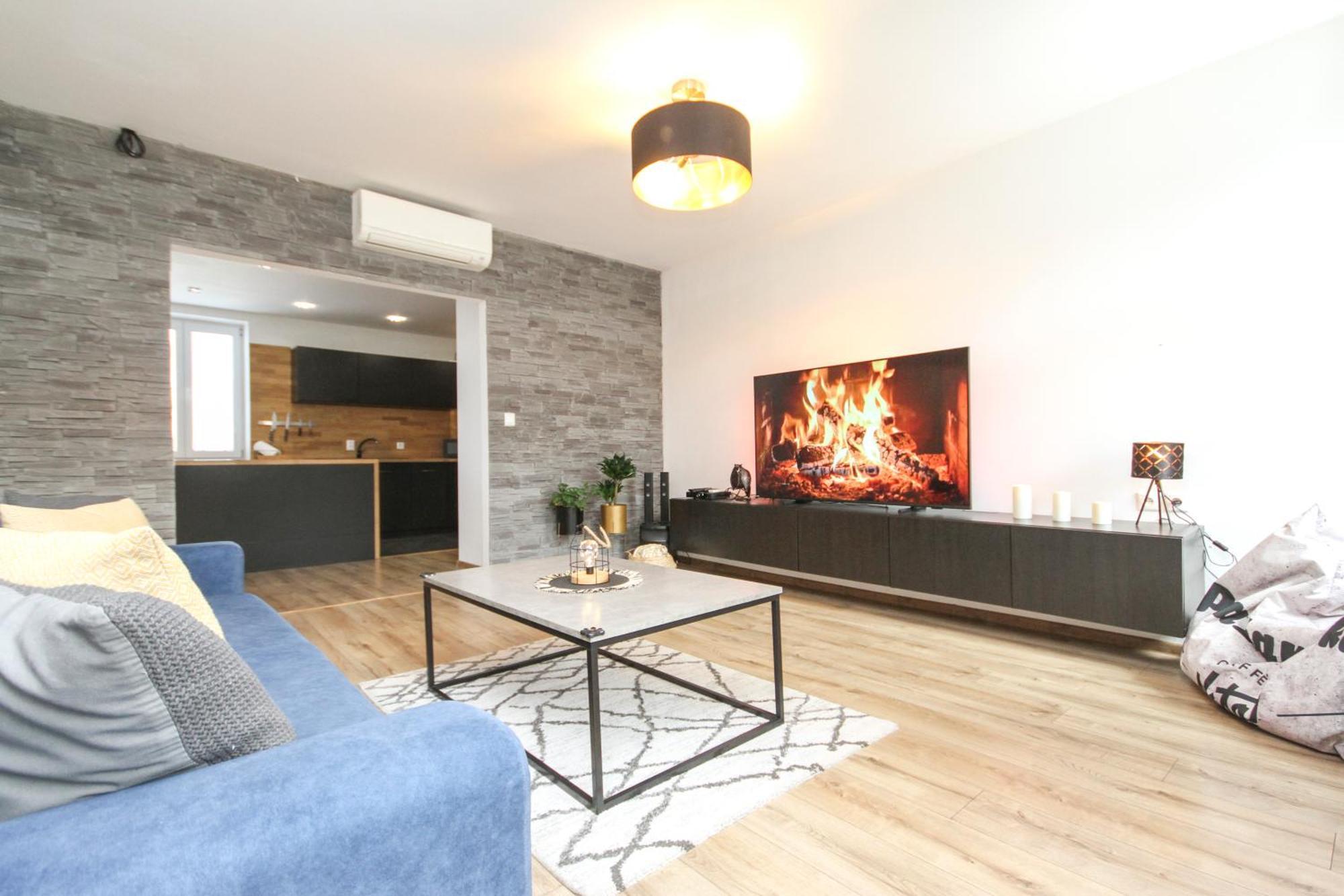 Apartman Vita Deluxe Trenčín Buitenkant foto
